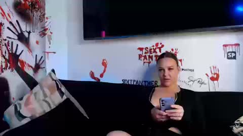 Snapshot of cumguzzlingskank chatting on October 15, 2:48 am cumguzzlingskank online show from October 15, 2:48 am