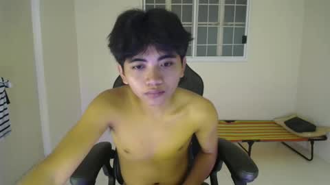 cummingyu online show from December 8, 4:50 pm