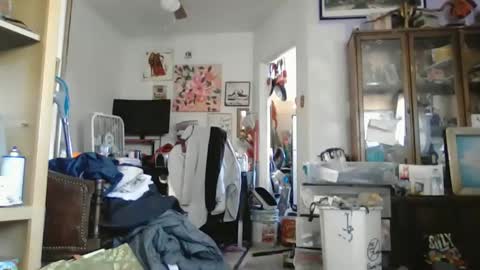 i love to be held unconcious online show from January 23, 9:18 pm