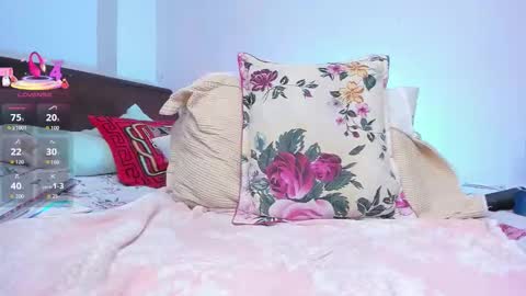 Linnette online show from March 2, 4:57 pm