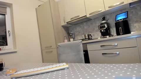 maria  alex online show from March 18, 3:34 am