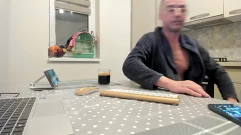 maria  alex online show from February 6, 11:29 pm