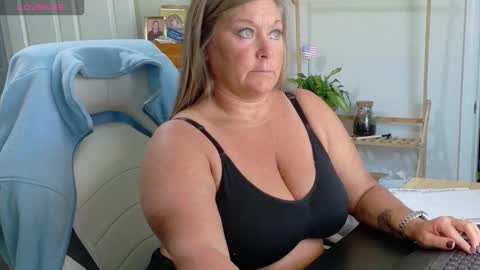 curious couple online show from February 16, 5:55 pm