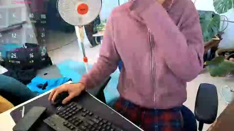 curiousgenie online show from April 7, 9:22 am