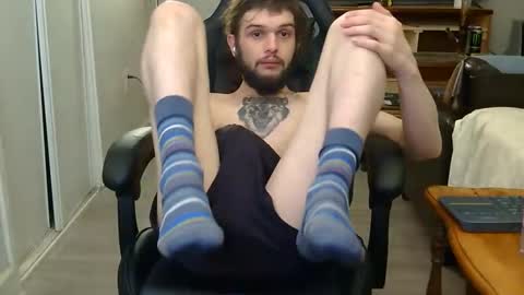 curiouss25 online show from April 10, 6:30 am