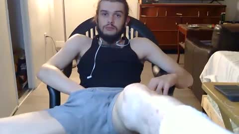 curiouss25 online show from October 9, 3:12 am