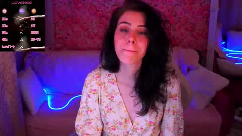 curleyblueeyes online show from March 24, 2:45 pm