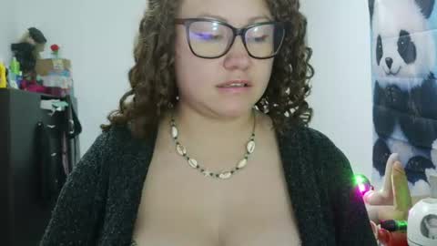 Vannesa online show from July 2, 3:23 am