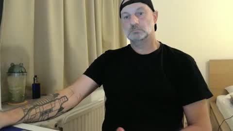 Curman85 online show from December 21, 11:33 pm