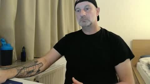 Curman85 online show from November 9, 12:25 am