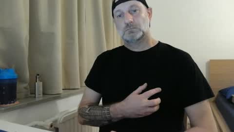 Curman85 online show from December 27, 6:46 am