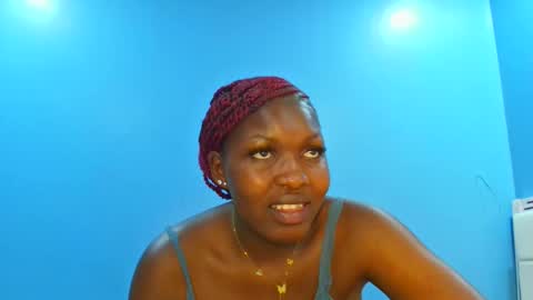 Lolah online show from February 1, 4:04 pm