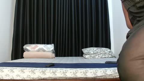 curvy_shirly online show from March 2, 7:53 pm