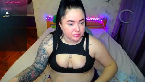 Kat online show from March 2, 9:11 pm