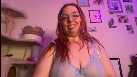 Cate online show from February 7, 3:31 am