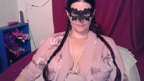 Celine Fawe online show from July 8, 9:29 pm