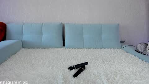 Kira  online show from September 20, 9:23 am