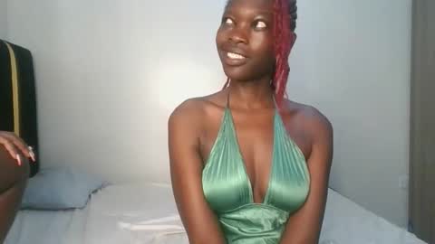 Snapshot of cute_angel11 chatting on September 15, 11:33 am angel online show from September 15, 11:33 am