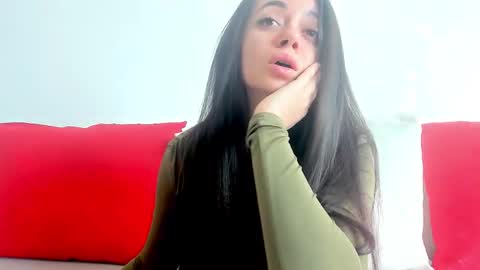 cute_angel95 online show from March 3, 9:27 am