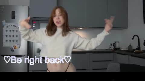 Amanda online show from December 4, 1:55 pm