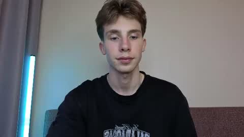 Im Brian online show from July 1, 3:21 pm