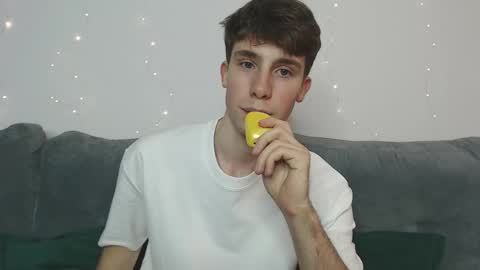 Im Brian online show from December 22, 3:41 pm