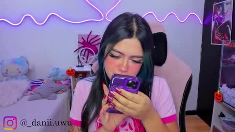 Snapshot of cute_dani__ chatting on October 24, 10:49 am Dani  online show from October 24, 10:49 am
