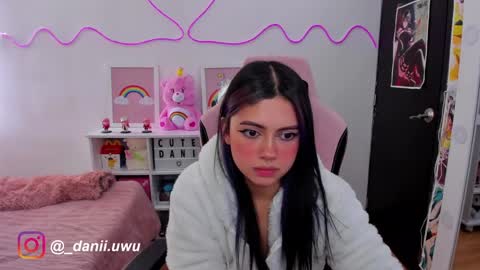 Snapshot of cute_dani__ chatting on January 31, 2:17 pm Dani  online show from January 31, 2:17 pm