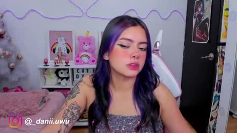 Snapshot of cute_dani__ chatting on December 31, 11:09 am Dani  online show from December 31, 11:09 am