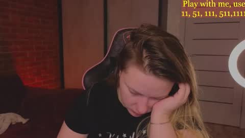 Everyday stream in the same time online show from March 1, 1:32 am