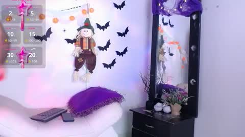 Cute horny1 online show from October 19, 4:39 am