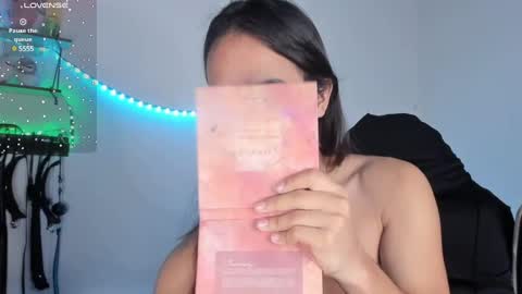 Cute horny1 online show from February 24, 5:22 am