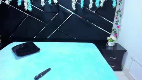 Isabella online show from November 5, 8:33 pm