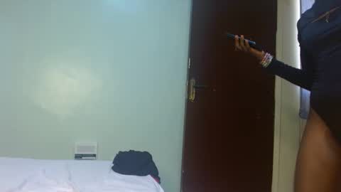 cute_lorna online show from April 1, 1:41 pm