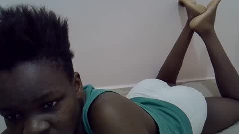 Snapshot of cute_marion chatting on February 15, 10:44 am cute_marion online show from February 15, 10:44 am
