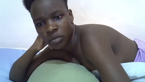 Snapshot of cute_marion chatting on March 12, 1:51 pm cute_marion online show from March 12, 1:51 pm