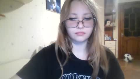 Veronica online show from July 25, 9:35 pm