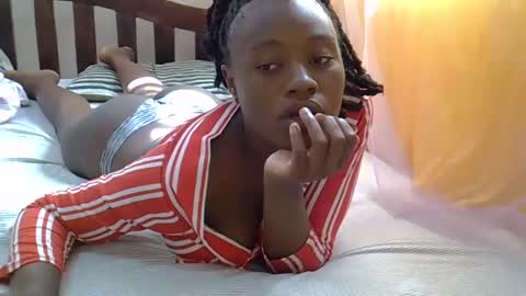 cute_savanna online show from February 3, 8:24 am