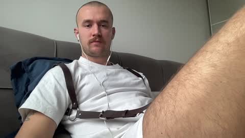 cute_skywalker online show from December 21, 7:13 am