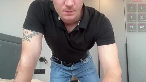 cute_skywalker online show from October 5, 12:13 pm