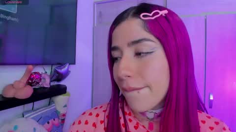 katalinda montt online show from April 19, 6:10 pm