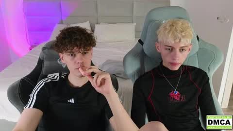 Thomas -  online show from February 24, 9:52 pm