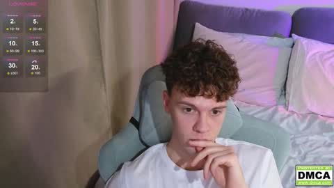 Thomas -  online show from December 16, 9:10 pm