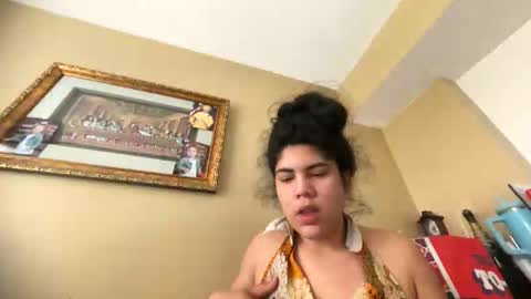 loveolots online show from March 4, 12:46 pm