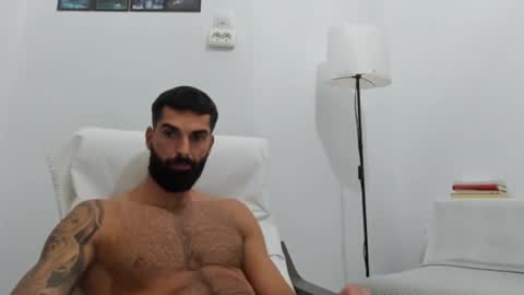 cuteeboy online show from October 8, 4:02 pm