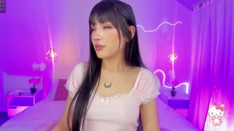 Zoe  online show from September 15, 4:58 am