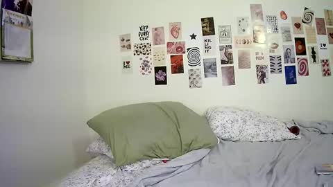 Bella online show from November 20, 3:16 am