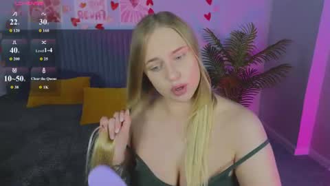 Amyy online show from June 13, 1:38 am