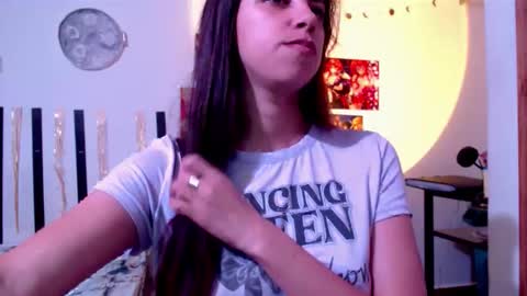 haome online show from April 4, 7:43 pm