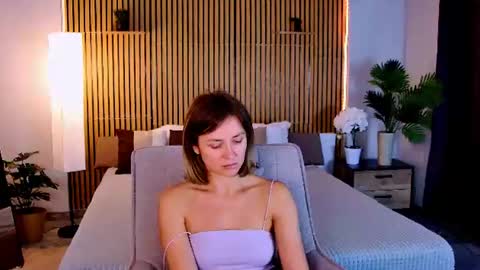 cutemirage online show from June 19, 3:07 pm